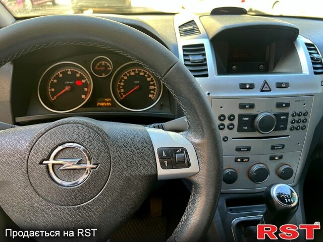 Опель Зафира, объемом двигателя 1.6 л и пробегом 0 тыс. км за 5900 $, фото 6 на Automoto.ua