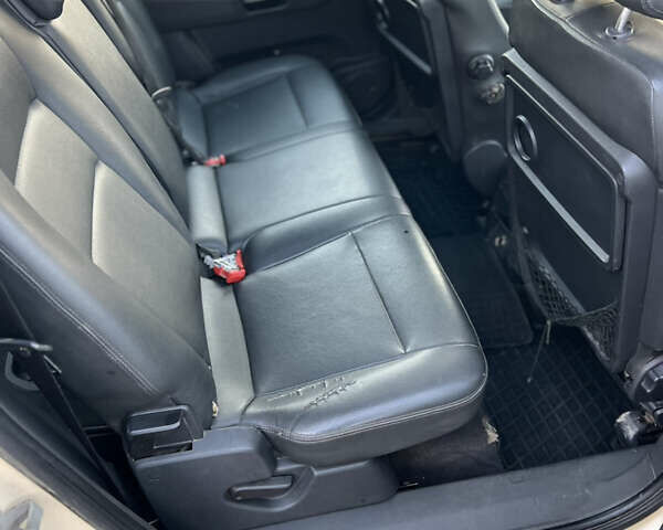 Желтый Опель Зафира, объемом двигателя 1.9 л и пробегом 494 тыс. км за 3400 $, фото 12 на Automoto.ua