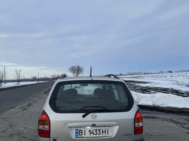 Сірий Опель Зафіра, об'ємом двигуна 2 л та пробігом 270 тис. км за 2800 $, фото 4 на Automoto.ua