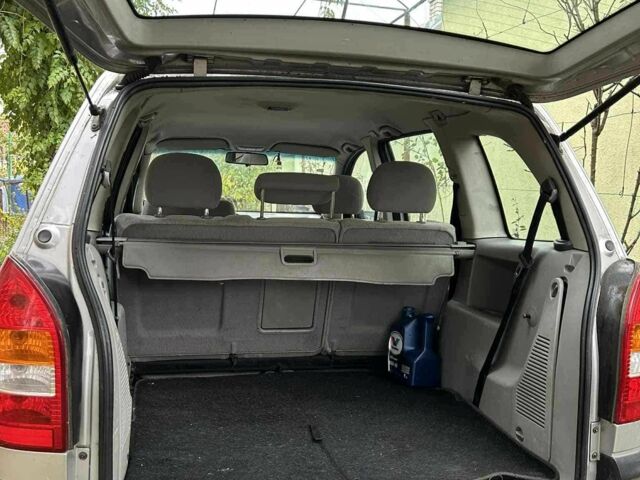 Сірий Опель Зафіра, об'ємом двигуна 1.8 л та пробігом 424 тис. км за 3200 $, фото 6 на Automoto.ua