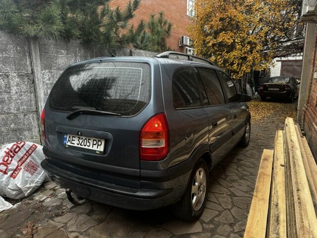 Сірий Опель Зафіра, об'ємом двигуна 2 л та пробігом 350 тис. км за 4250 $, фото 1 на Automoto.ua