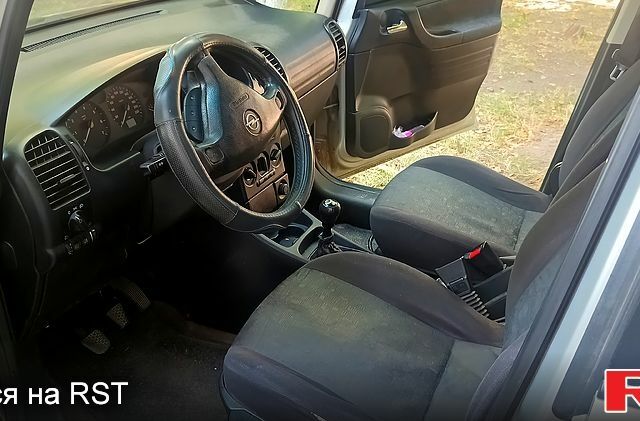 Сірий Опель Зафіра, об'ємом двигуна 1.6 л та пробігом 498 тис. км за 2300 $, фото 4 на Automoto.ua