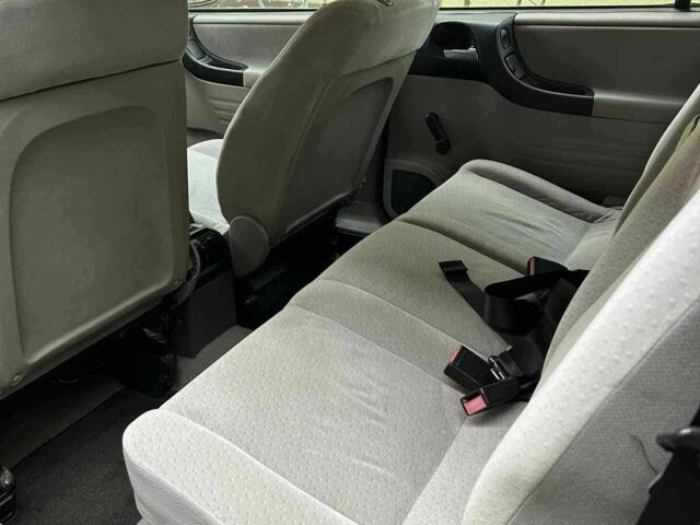 Сірий Опель Зафіра, об'ємом двигуна 1.8 л та пробігом 424 тис. км за 3200 $, фото 13 на Automoto.ua