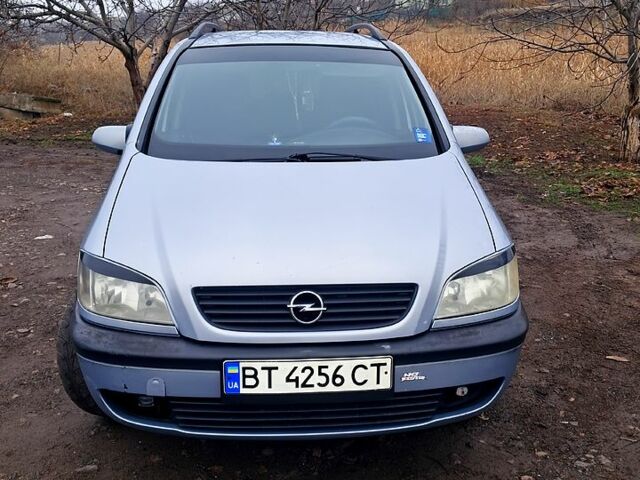 Сірий Опель Зафіра, об'ємом двигуна 1.6 л та пробігом 300 тис. км за 4200 $, фото 1 на Automoto.ua