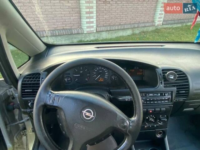 Серый Опель Зафира, объемом двигателя 2 л и пробегом 347 тыс. км за 3000 $, фото 11 на Automoto.ua