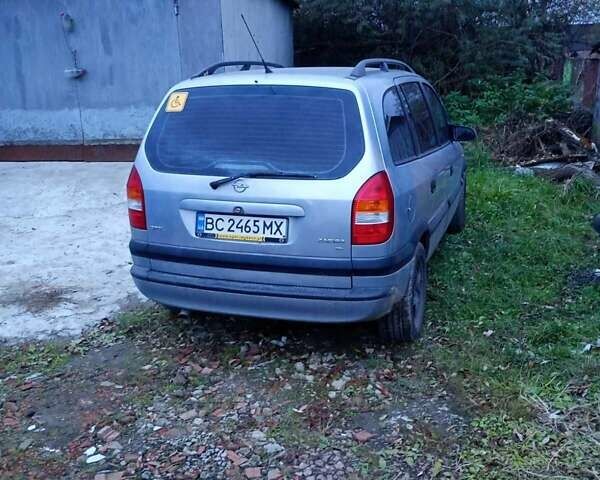 Серый Опель Зафира, объемом двигателя 1.8 л и пробегом 231 тыс. км за 3200 $, фото 1 на Automoto.ua