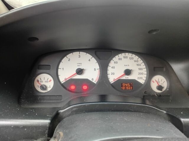 Серый Опель Зафира, объемом двигателя 2 л и пробегом 480 тыс. км за 3400 $, фото 5 на Automoto.ua