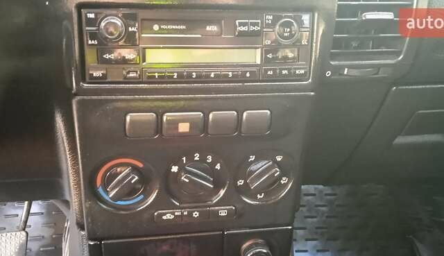 Серый Опель Зафира, объемом двигателя 2 л и пробегом 370 тыс. км за 3699 $, фото 23 на Automoto.ua