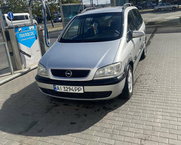 Сірий Опель Зафіра, об'ємом двигуна 2 л та пробігом 278 тис. км за 3200 $, фото 1 на Automoto.ua