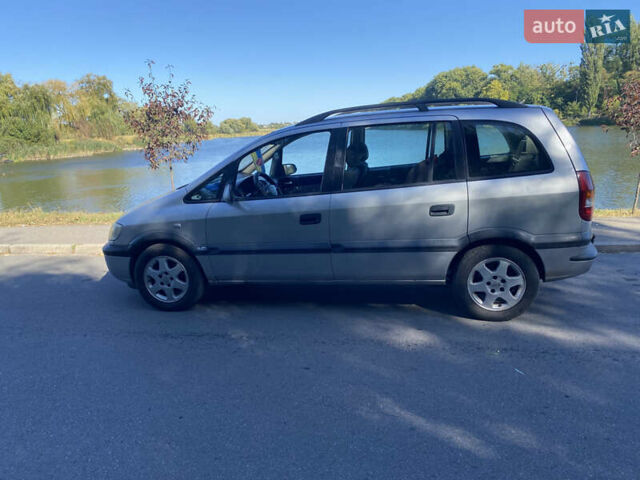 Сірий Опель Зафіра, об'ємом двигуна 2 л та пробігом 278 тис. км за 3200 $, фото 7 на Automoto.ua