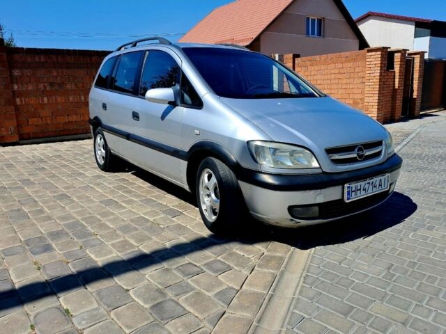 Серый Опель Зафира, объемом двигателя 2 л и пробегом 500 тыс. км за 2980 $, фото 10 на Automoto.ua