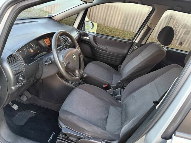 Сірий Опель Зафіра, об'ємом двигуна 0 л та пробігом 300 тис. км за 1850 $, фото 6 на Automoto.ua