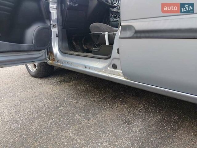 Серый Опель Зафира, объемом двигателя 1.8 л и пробегом 255 тыс. км за 2300 $, фото 13 на Automoto.ua