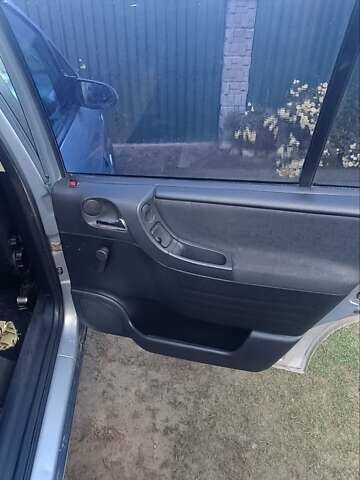 Серый Опель Зафира, объемом двигателя 1.8 л и пробегом 340 тыс. км за 3450 $, фото 4 на Automoto.ua