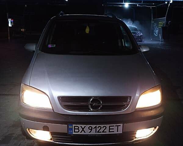 Сірий Опель Зафіра, об'ємом двигуна 1.8 л та пробігом 356 тис. км за 2200 $, фото 1 на Automoto.ua