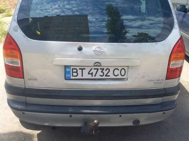 Серый Опель Зафира, объемом двигателя 1.8 л и пробегом 318 тыс. км за 3200 $, фото 6 на Automoto.ua