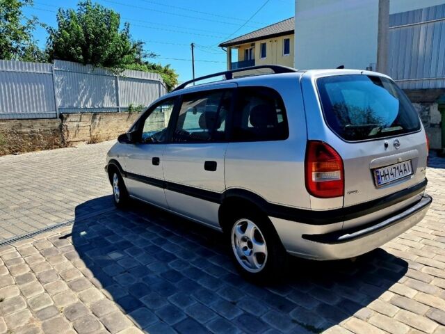 Серый Опель Зафира, объемом двигателя 2 л и пробегом 500 тыс. км за 2980 $, фото 11 на Automoto.ua