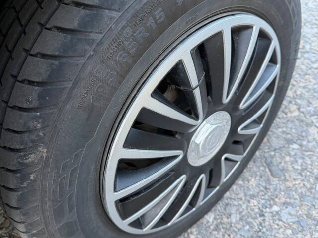 Серый Опель Зафира, объемом двигателя 2 л и пробегом 265 тыс. км за 3850 $, фото 12 на Automoto.ua