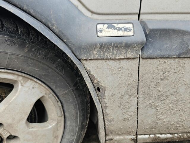 Серый Опель Зафира, объемом двигателя 2 л и пробегом 350 тыс. км за 1000 $, фото 2 на Automoto.ua