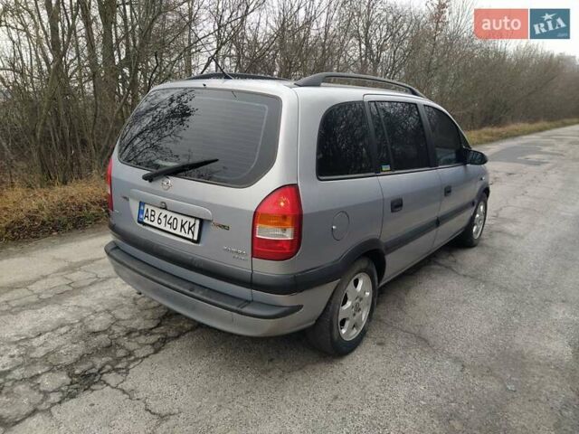 Серый Опель Зафира, объемом двигателя 1.8 л и пробегом 238 тыс. км за 4300 $, фото 4 на Automoto.ua