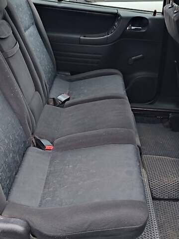 Сірий Опель Зафіра, об'ємом двигуна 1.8 л та пробігом 360 тис. км за 4300 $, фото 31 на Automoto.ua