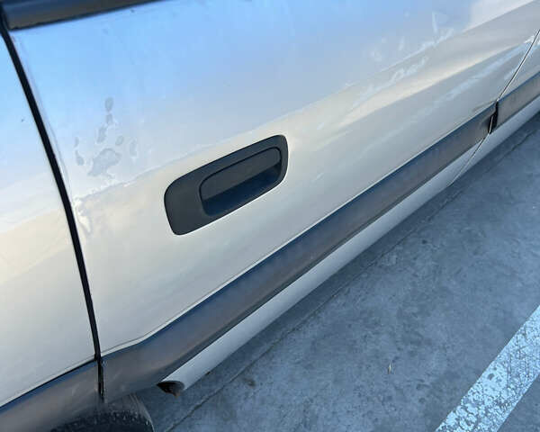 Серый Опель Зафира, объемом двигателя 2 л и пробегом 339 тыс. км за 3900 $, фото 43 на Automoto.ua