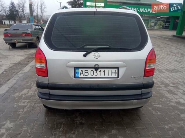 Серый Опель Зафира, объемом двигателя 1.8 л и пробегом 310 тыс. км за 3999 $, фото 6 на Automoto.ua