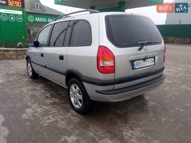 Серый Опель Зафира, объемом двигателя 1.8 л и пробегом 310 тыс. км за 3999 $, фото 8 на Automoto.ua