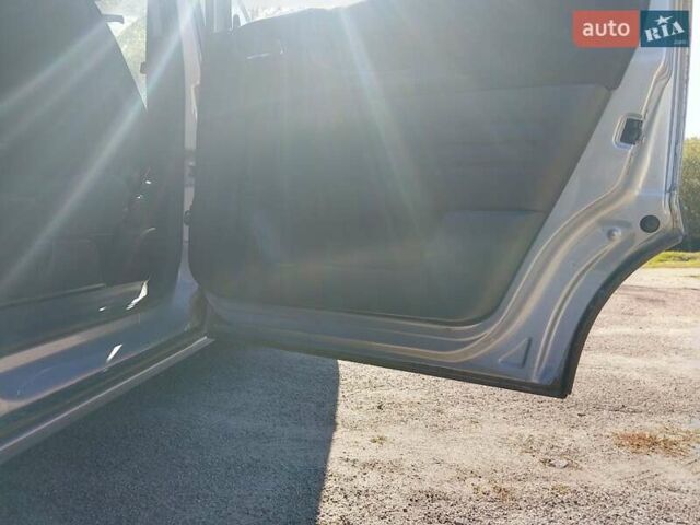 Сірий Опель Зафіра, об'ємом двигуна 1.8 л та пробігом 250 тис. км за 2700 $, фото 24 на Automoto.ua