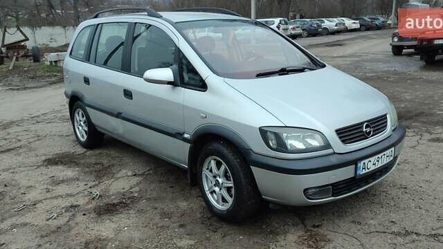 Сірий Опель Зафіра, об'ємом двигуна 1.8 л та пробігом 360 тис. км за 4300 $, фото 5 на Automoto.ua
