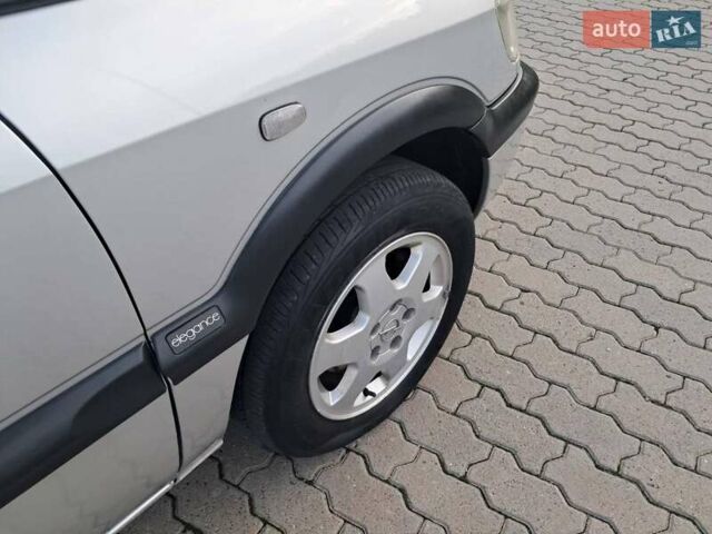 Серый Опель Зафира, объемом двигателя 1.8 л и пробегом 300 тыс. км за 3950 $, фото 6 на Automoto.ua