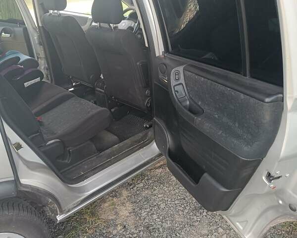 Серый Опель Зафира, объемом двигателя 2 л и пробегом 356 тыс. км за 3200 $, фото 2 на Automoto.ua