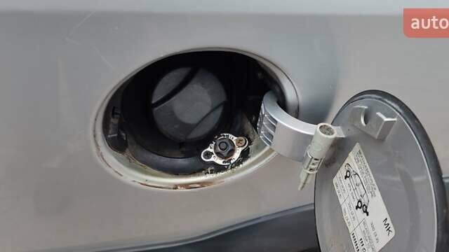 Сірий Опель Зафіра, об'ємом двигуна 1.8 л та пробігом 360 тис. км за 4300 $, фото 22 на Automoto.ua