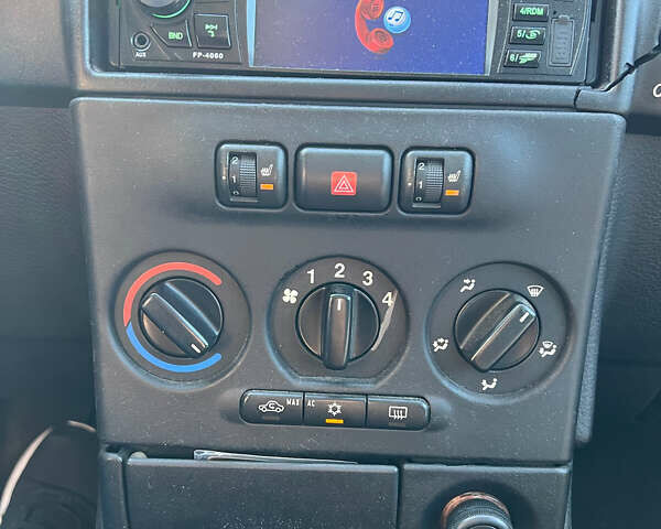 Серый Опель Зафира, объемом двигателя 2 л и пробегом 339 тыс. км за 3900 $, фото 56 на Automoto.ua