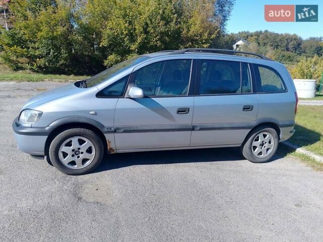 Сірий Опель Зафіра, об'ємом двигуна 1.8 л та пробігом 250 тис. км за 2450 $, фото 8 на Automoto.ua