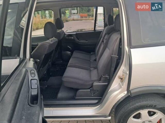 Серый Опель Зафира, объемом двигателя 1.8 л и пробегом 310 тыс. км за 3999 $, фото 25 на Automoto.ua