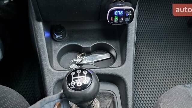 Сірий Опель Зафіра, об'ємом двигуна 1.8 л та пробігом 360 тис. км за 4300 $, фото 28 на Automoto.ua