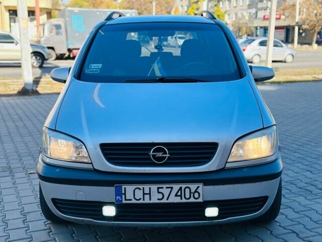 Серый Опель Зафира, объемом двигателя 1.9 л и пробегом 250 тыс. км за 2150 $, фото 5 на Automoto.ua