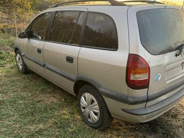 Серый Опель Зафира, объемом двигателя 2 л и пробегом 278 тыс. км за 2600 $, фото 7 на Automoto.ua