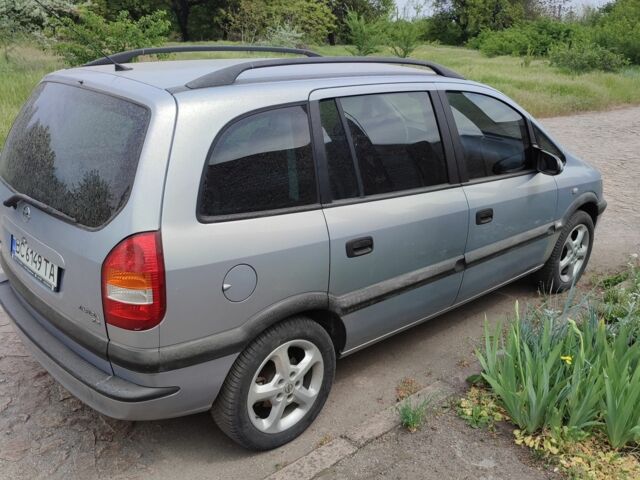 Сірий Опель Зафіра, об'ємом двигуна 2.2 л та пробігом 318 тис. км за 1800 $, фото 2 на Automoto.ua