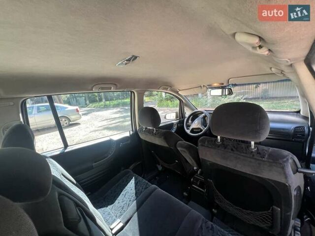 Серый Опель Зафира, объемом двигателя 2.2 л и пробегом 338 тыс. км за 3200 $, фото 8 на Automoto.ua