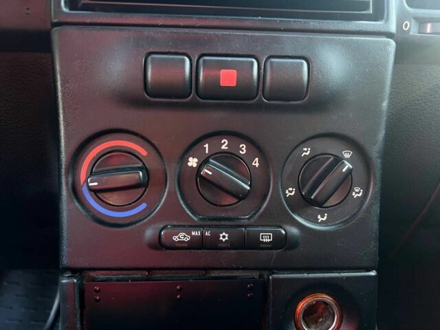 Серый Опель Зафира, объемом двигателя 1.8 л и пробегом 425 тыс. км за 3500 $, фото 11 на Automoto.ua