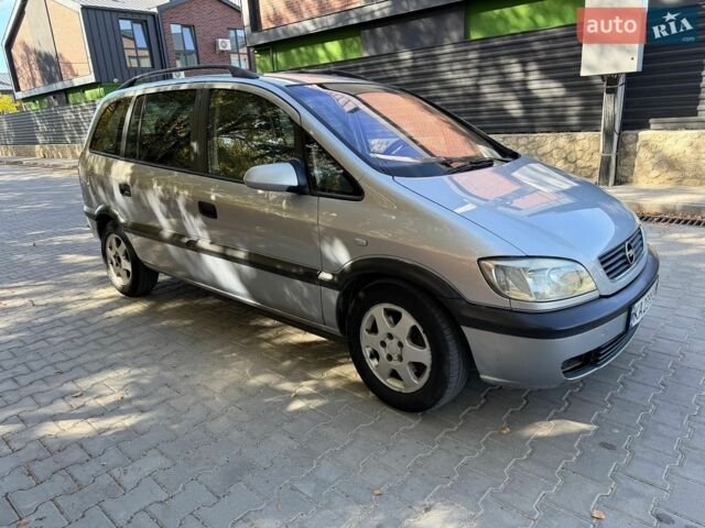Сірий Опель Зафіра, об'ємом двигуна 2 л та пробігом 350 тис. км за 3500 $, фото 5 на Automoto.ua