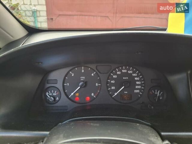 Серый Опель Зафира, объемом двигателя 2 л и пробегом 317 тыс. км за 4000 $, фото 9 на Automoto.ua