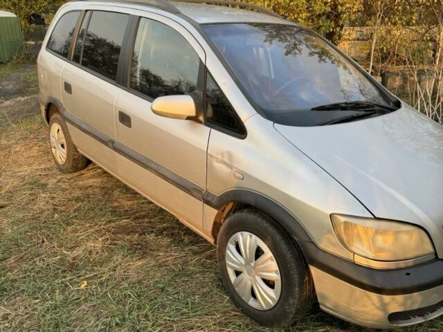 Серый Опель Зафира, объемом двигателя 2 л и пробегом 278 тыс. км за 2600 $, фото 5 на Automoto.ua