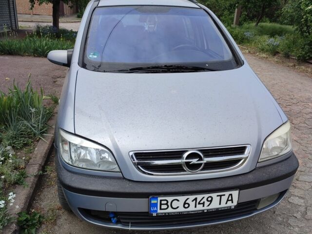 Сірий Опель Зафіра, об'ємом двигуна 2.2 л та пробігом 318 тис. км за 1800 $, фото 1 на Automoto.ua