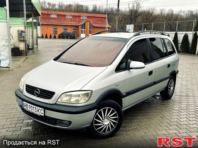 Сірий Опель Зафіра, об'ємом двигуна 1.8 л та пробігом 226 тис. км за 4500 $, фото 1 на Automoto.ua