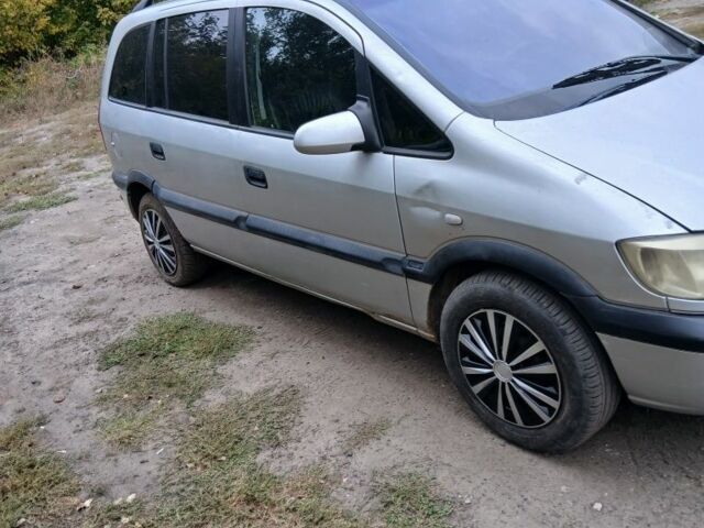 Сірий Опель Зафіра, об'ємом двигуна 2.2 л та пробігом 277 тис. км за 1800 $, фото 1 на Automoto.ua