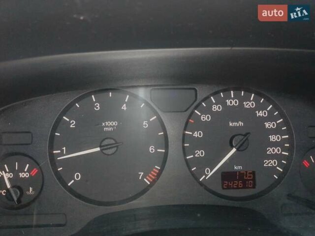 Серый Опель Зафира, объемом двигателя 1.6 л и пробегом 242 тыс. км за 4100 $, фото 4 на Automoto.ua