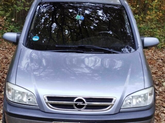 Серый Опель Зафира, объемом двигателя 1.8 л и пробегом 239 тыс. км за 4200 $, фото 22 на Automoto.ua